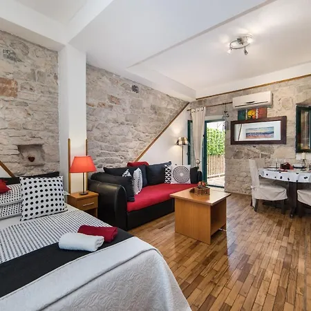 Gajeta Gradac (Split-Dalmatia)
