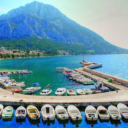 Gajeta * Gradac (Split-Dalmatia)