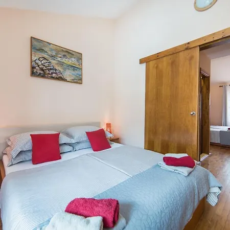 Apartment Gajeta *